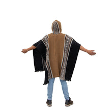 Load image into Gallery viewer, handmade poncho made with sheep wool in Otavalo Ecuador
